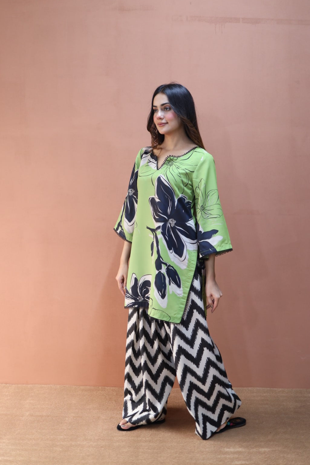 EV05D01-Parisian Drape